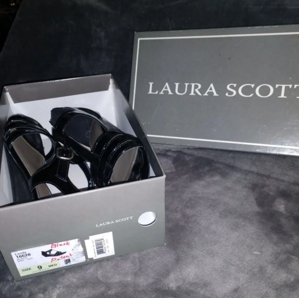 Laura Scott Patent Leather Sandals
